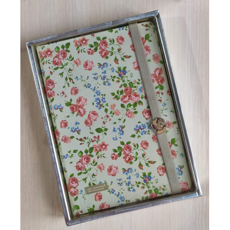 Блокнот з чистими аркушами  "Квіти"